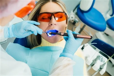 Veiligheidsbescherming bij tandheelkundige lichtuithardingslaserprocedures